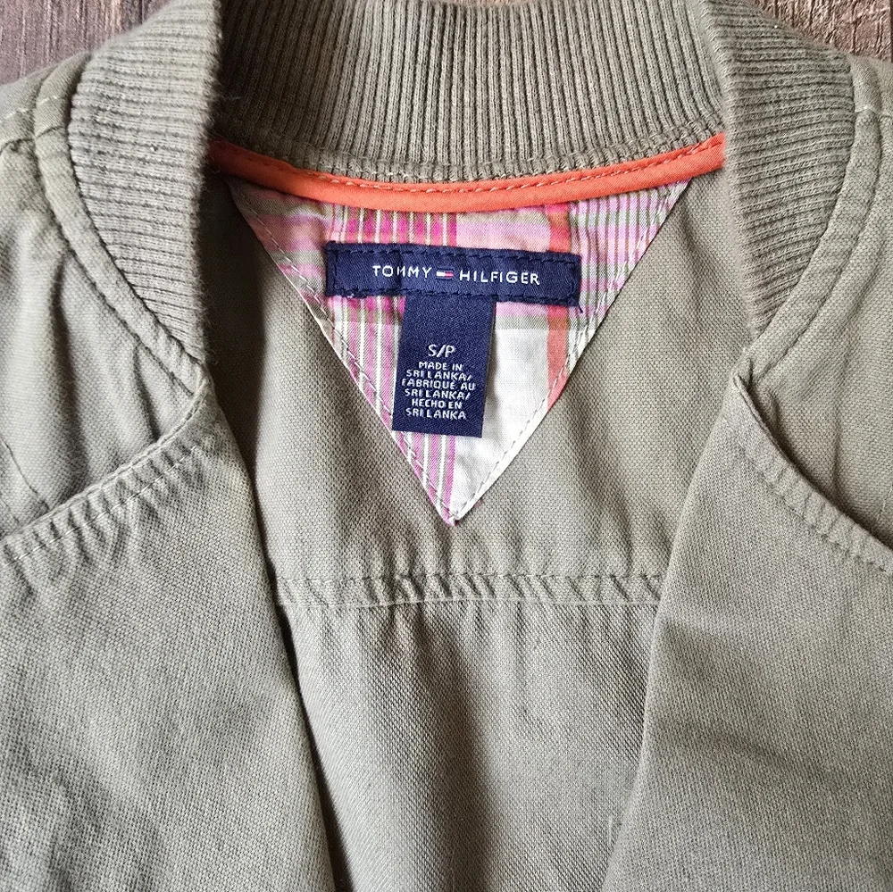 Tommy Hilfiger Army Green Utility Vest With Pockets Size Small - Picture 2 of 7